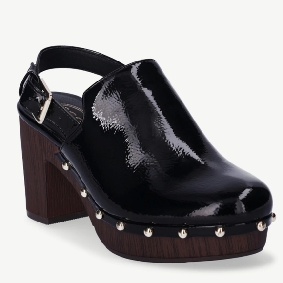 Scoop NYC Shoes - - Black Patent Leather Women's Clogs Used Worn Once